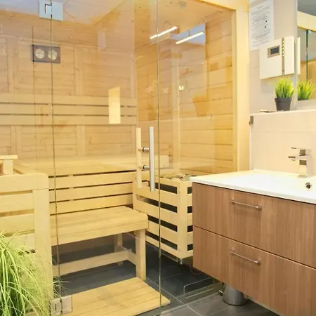 Ocean House Apartment